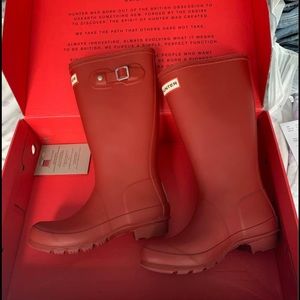 Hunter girls boots